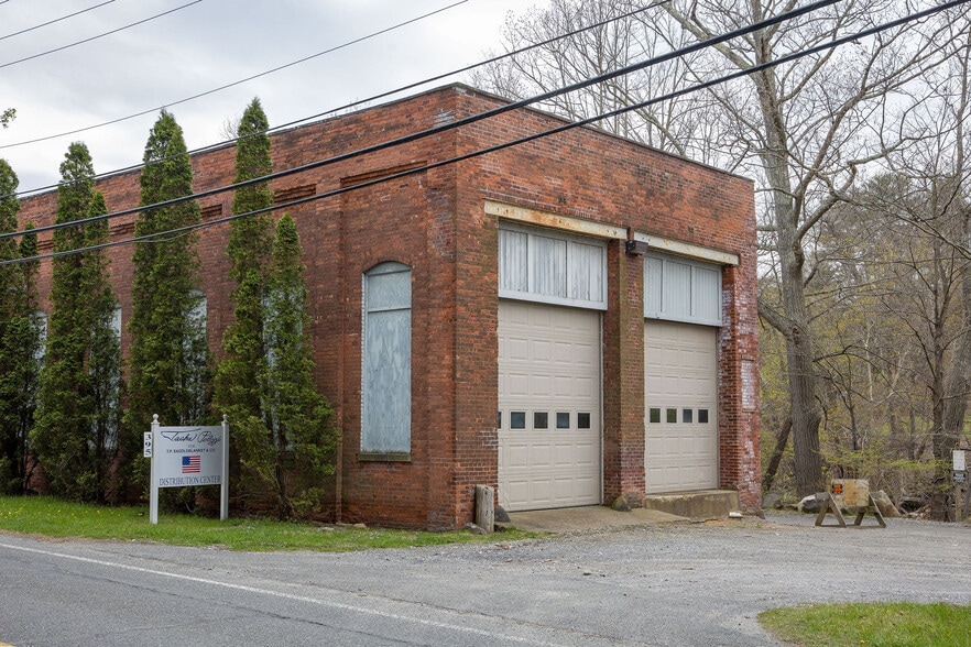 More Photos Of 395 Park St North, Great Barrington Warehouse For Sale