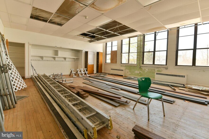 More Photos Of 121 W Church St, Blackwood Schools For Sale