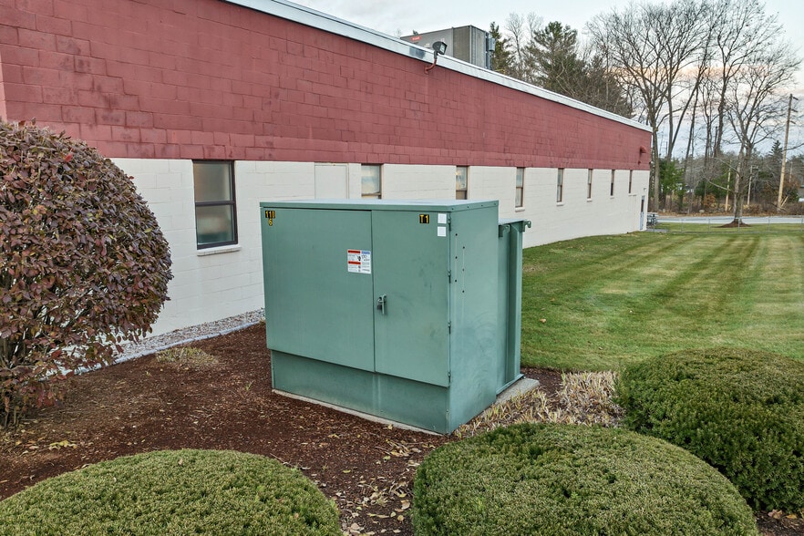 More Photos Of 48 Powers St, Milford Warehouse For Sale