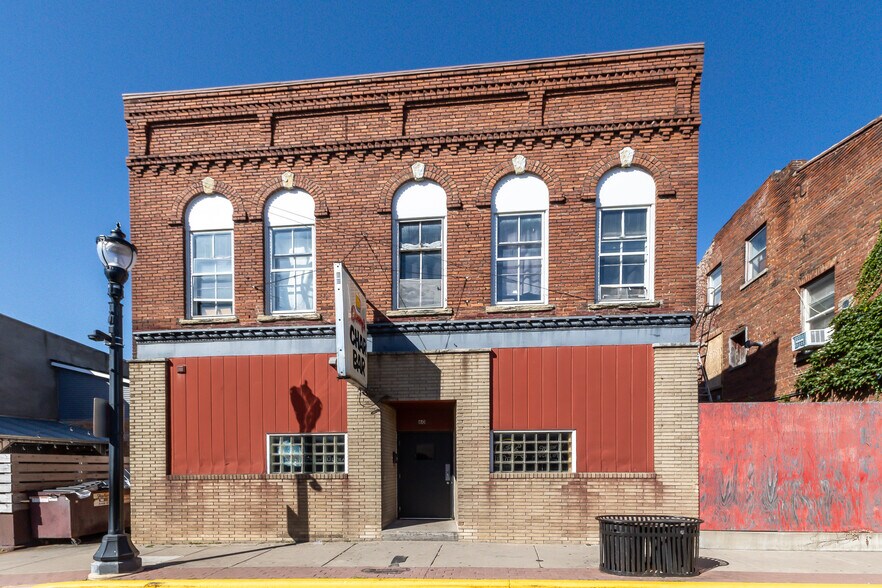 More Photos Of 60 N 2nd St, Platteville Hotel For Sale