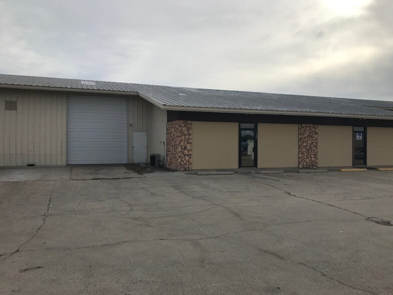 More Photos Of 728-739 Diamond Cut Dr, Corpus Christi Warehouse For Lease
