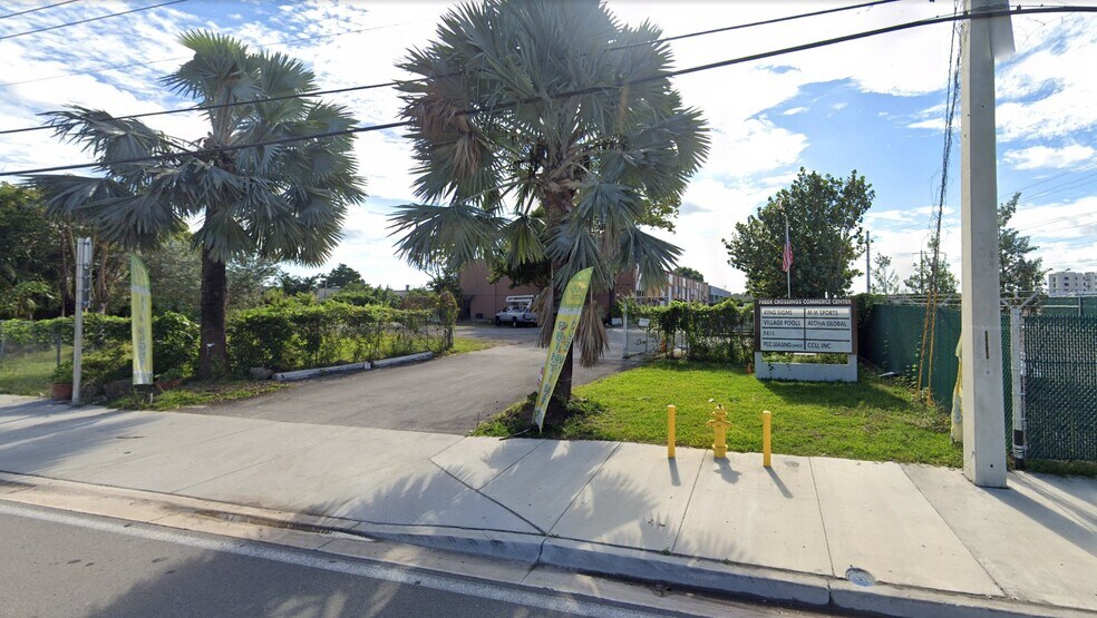 More Photos Of 12584-12598 SW 128th St, Miami Unknown For Lease