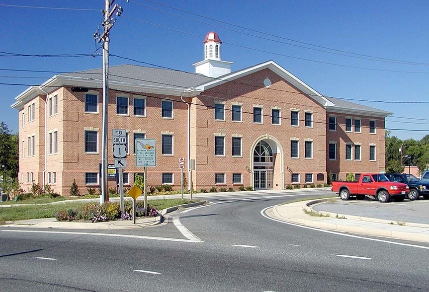 More Photos Of 120 Hays St, Bel Air Office For Sale