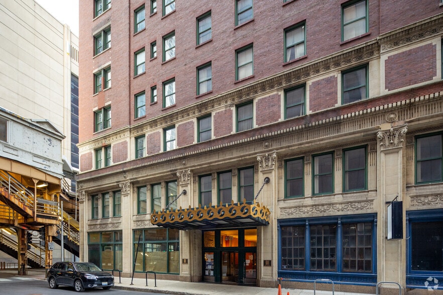 More Photos Of 401 S LaSalle St, Chicago Office For Lease