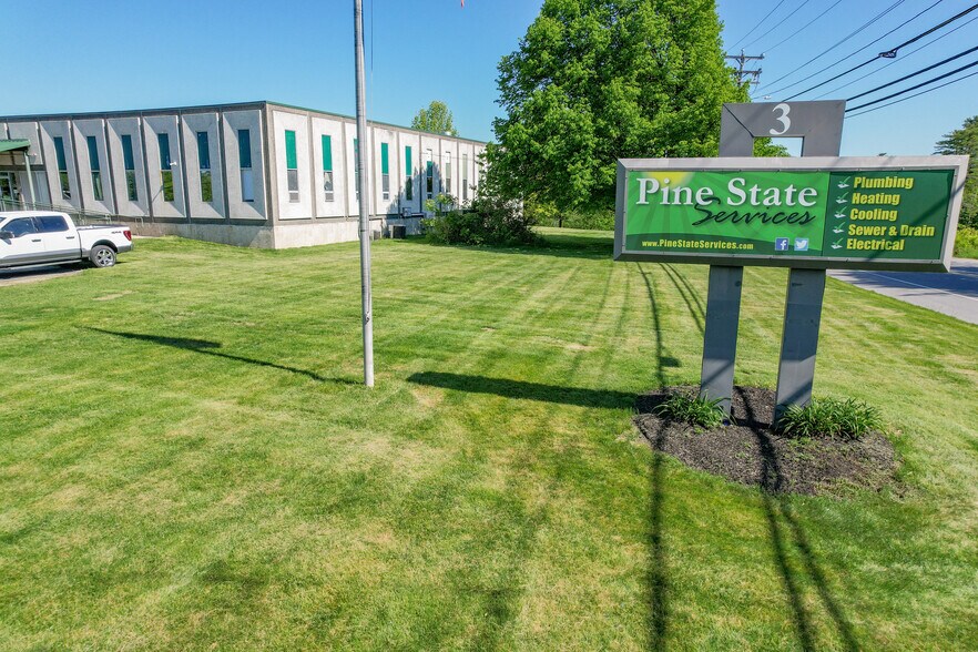 More Photos Of 3 Eisenhower Dr, Westbrook Service For Lease