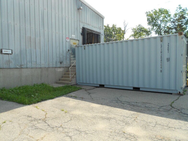 More Photos Of 1 Chips Ln, Fishkill Light Manufacturing For Lease
