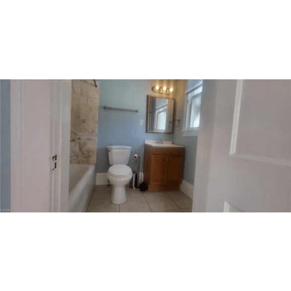 More Photos Of 519 S Ridgewood Ave, Daytona Beach Office For Sale