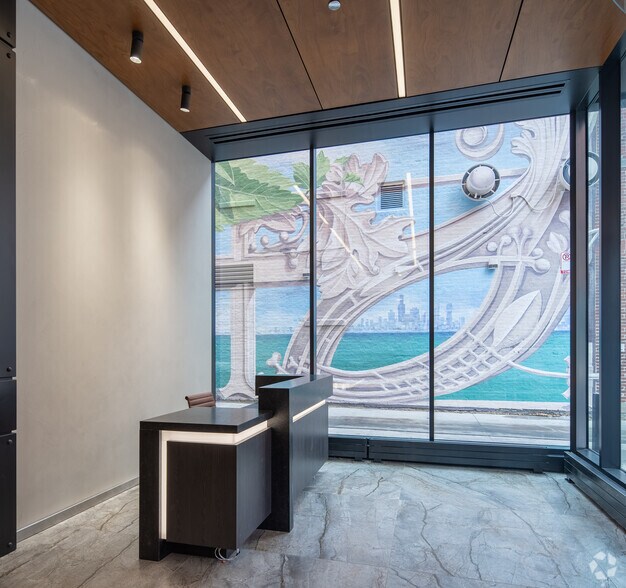 More Photos Of 215 N Peoria St, Chicago Office For Sale