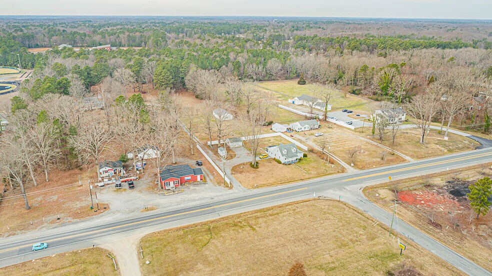 More Photos Of 10379 Chamberlayne Rd, Mechanicsville Freestanding For Sale