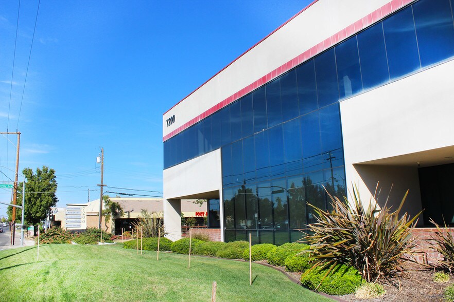 More Photos Of 7200 Fair Oaks Blvd, Carmichael Office Residential For Sale