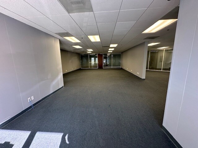 More Photos Of 10 Commercial Blvd, Novato Office For Lease