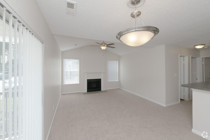 More Photos Of 100 Elena St, Cranston Apartments For Sale