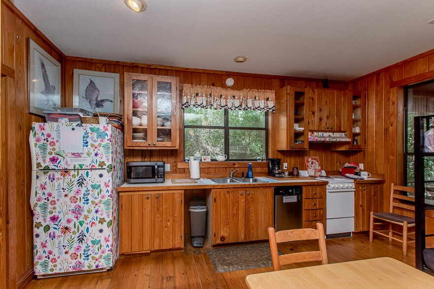 More Photos Of 11030 Garden Ln, Folsom Specialty For Sale