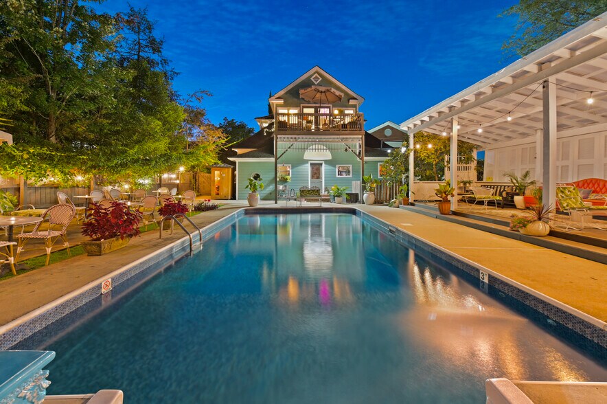 More Photos Of 3532 S Fulton Ave, Hapeville Lodge Meeting Hall For Sale