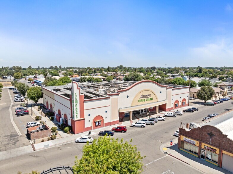 More Photos Of 400 Follett St, Lemoore Freestanding For Sale