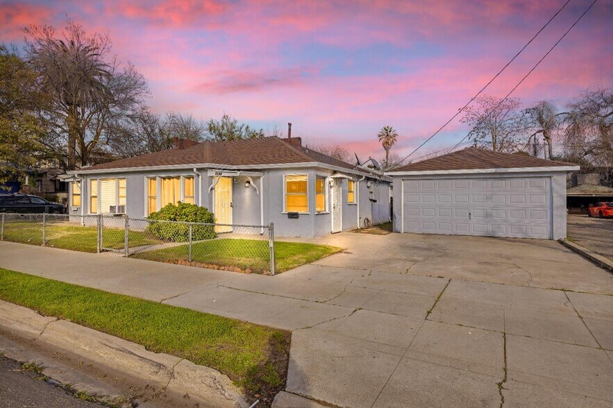 Primary Photo Of 1146 N Monroe St, Stockton Apartments For Sale