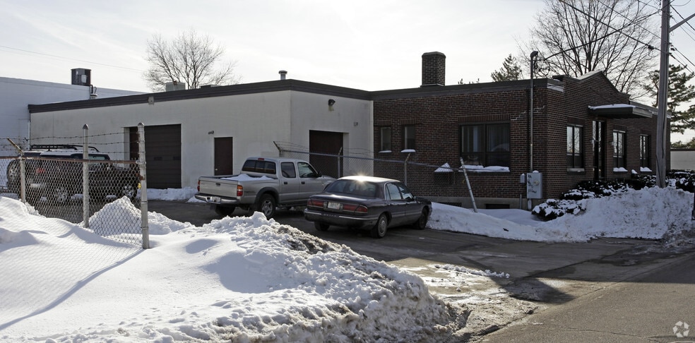 More Photos Of 160 Georgia Ave, Providence Manufacturing For Sale