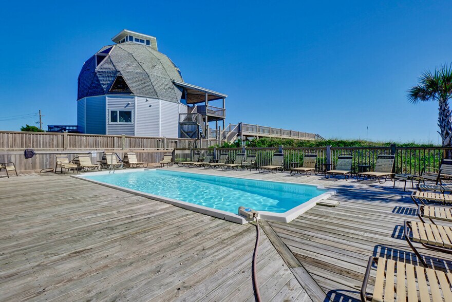 More Photos Of 2068 New River Inlet Rd, North Topsail Beach Apartments For Sale