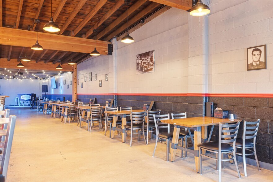 More Photos Of 1330 NE Highway 101, Lincoln City Restaurant For Sale