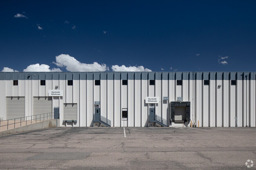 More Photos Of 6260 N Washington St, Denver Warehouse For Lease