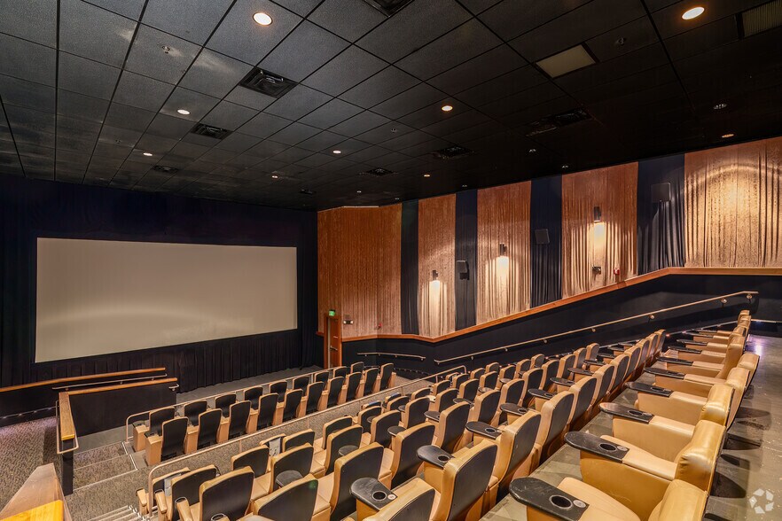 More Photos Of , Orlando Office For Sale