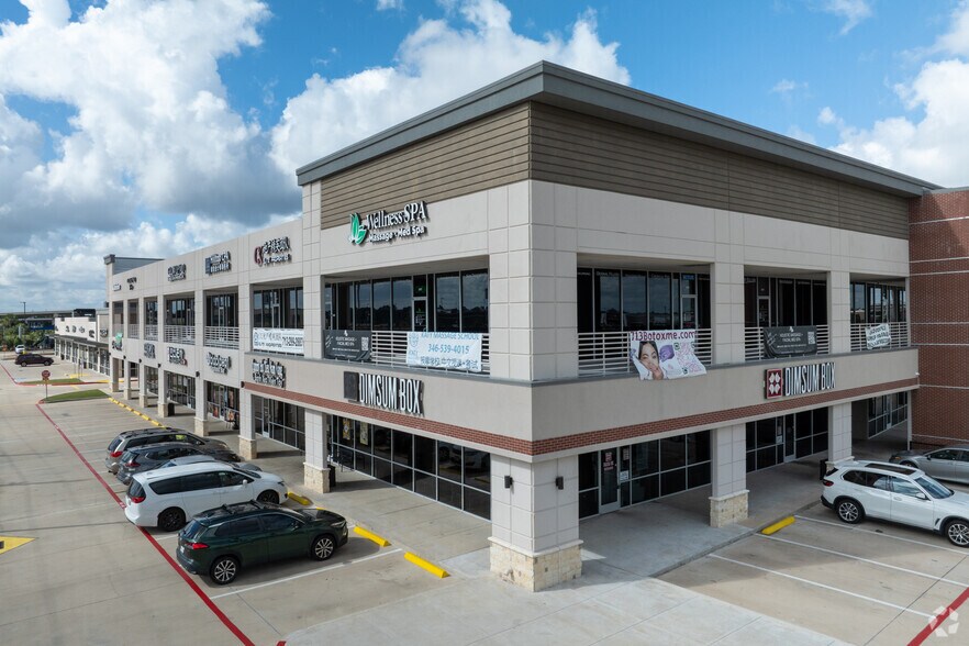 More Photos Of 1227 Grand West Blvd, Katy Storefront For Sale