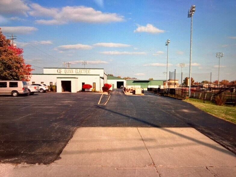 More Photos Of 28 Kenton Lands Rd, Erlanger Warehouse For Lease