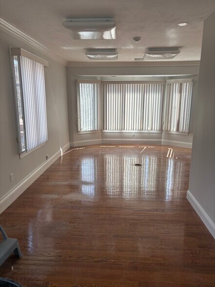 More Photos Of 345 Neponset St, Canton Office For Lease