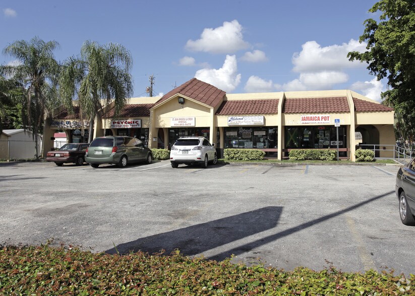 More Photos Of 3810 S State Road 7, Miramar Storefront For Lease
