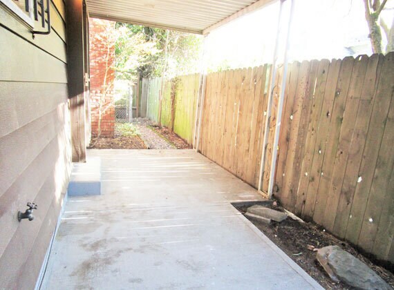 More Photos Of 2610-2618 NE Clackamas St, Portland Apartments For Sale