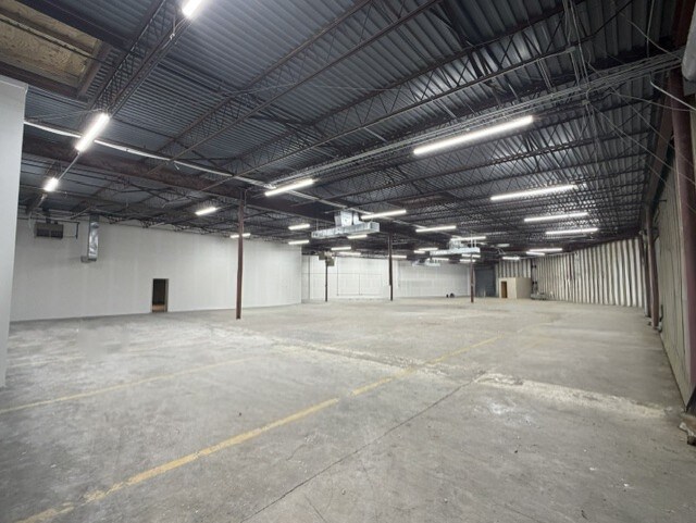 More Photos Of 16201 Trade Zone Ave, Upper Marlboro Industrial For Lease