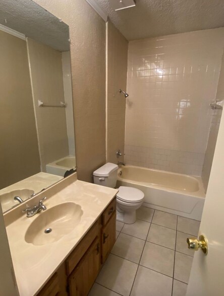 More Photos Of 7405 Avenue X, Lubbock Apartments For Sale