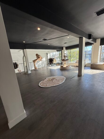 More Photos Of 269-275 S Western Ave, Los Angeles Storefront For Sale