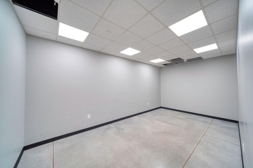 More Photos Of 8975 Page Ave, Jackson Warehouse For Sale