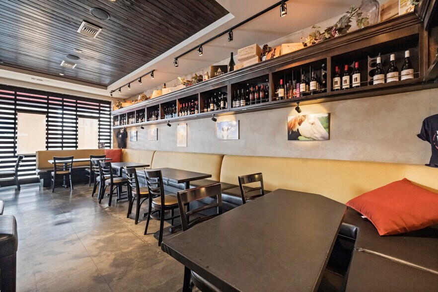 More Photos Of 47 W Main St, Alhambra Restaurant For Lease
