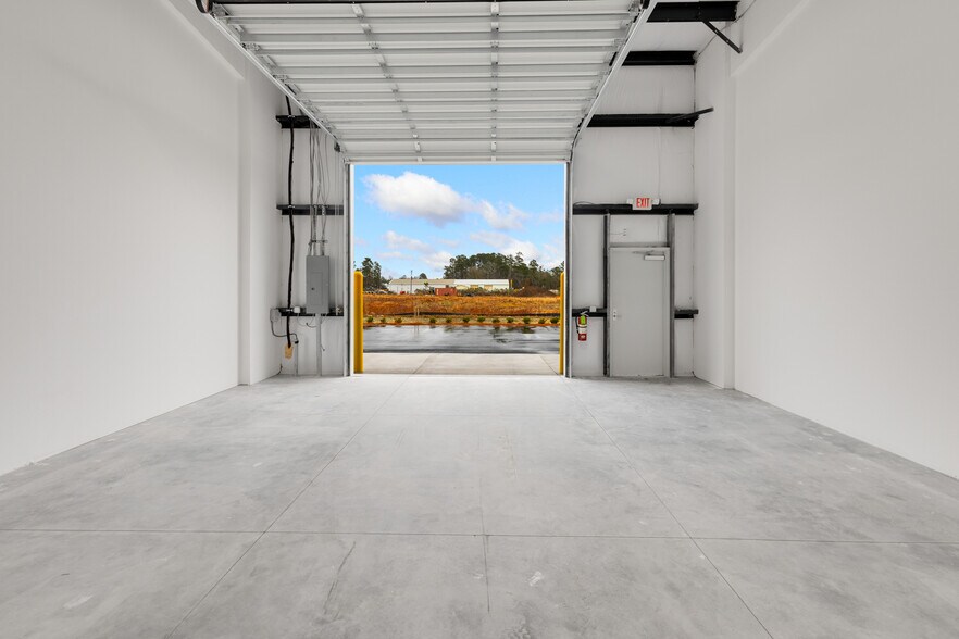 More Photos Of TBD Hwy 378, Conway Warehouse For Lease