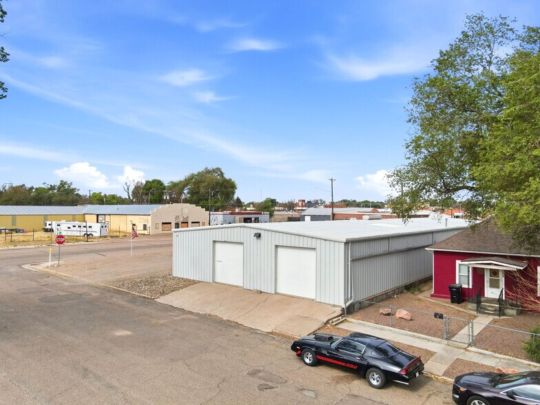 More Photos Of 114 5th St, Fowler Industrial For Lease