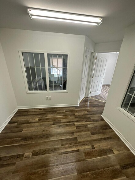 More Photos Of 42 Antares Dr, Ottawa Showroom For Lease