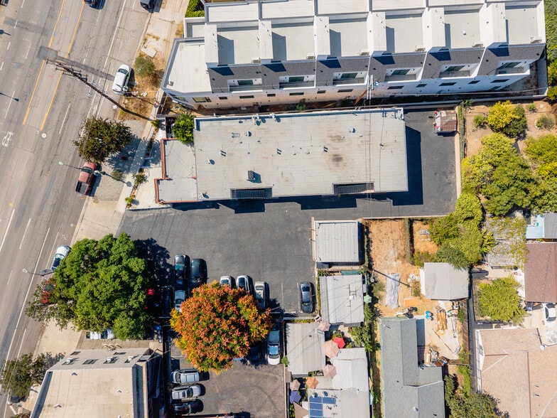 More Photos Of 1513-1515 Colorado Blvd, Los Angeles Apartments For Sale