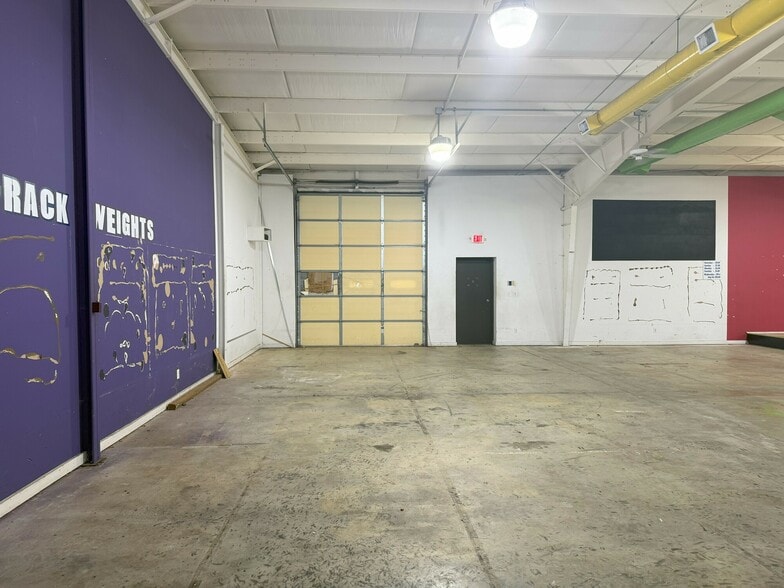 More Photos Of 1709 US-258, Tarboro Warehouse For Lease