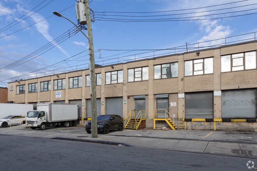 More Photos Of 147-29 182nd St, Jamaica Warehouse For Lease