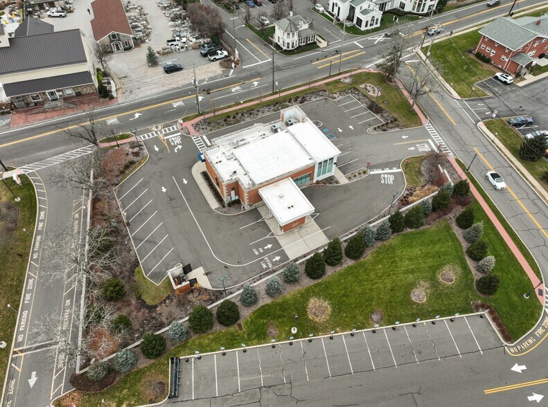 690 Wyckoff Ave, Wyckoff, NJ 07481 Retail For Lease