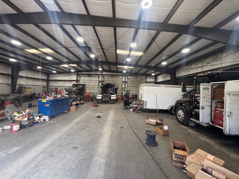 More Photos Of 10848 S Harlan Rd, French Camp Industrial For Lease