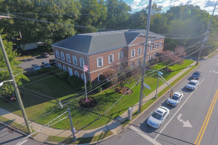 More Photos Of 2 Forest Ave, Oradell Medical For Sale