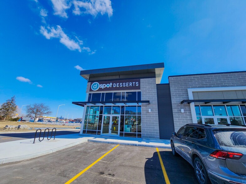 More Photos Of 1475 Huron Church Rd, Windsor Freestanding For Lease