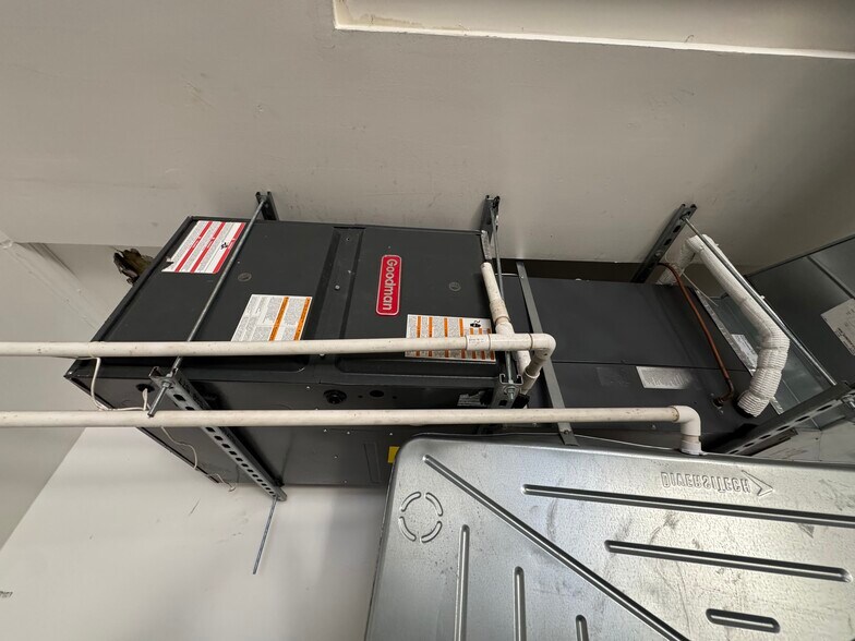 More Photos Of 462 3rd Ave, Brooklyn Storefront Retail Residential For Lease