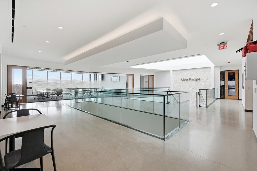 More Photos Of 4909 W Magnolia St, Rogers Office For Lease