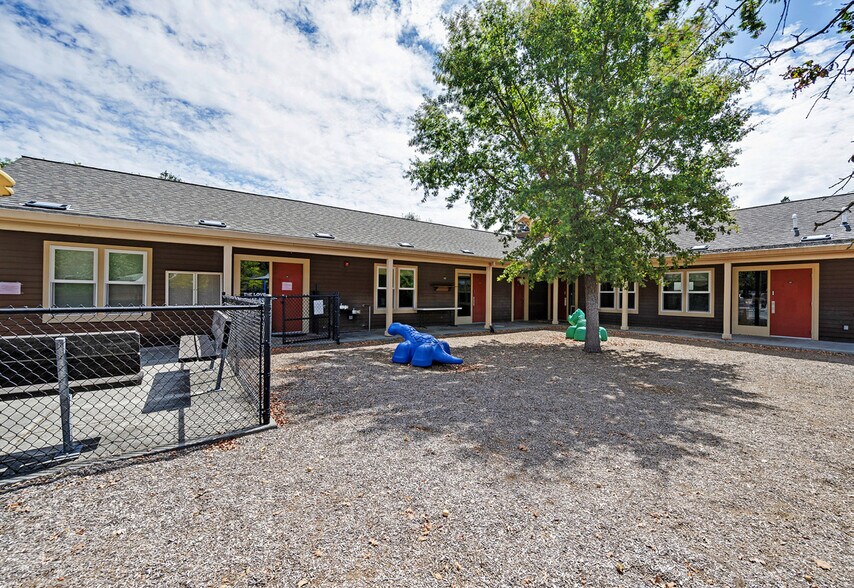 More Photos Of 4930 Newanga Ave, Santa Rosa Religious Facility For Sale