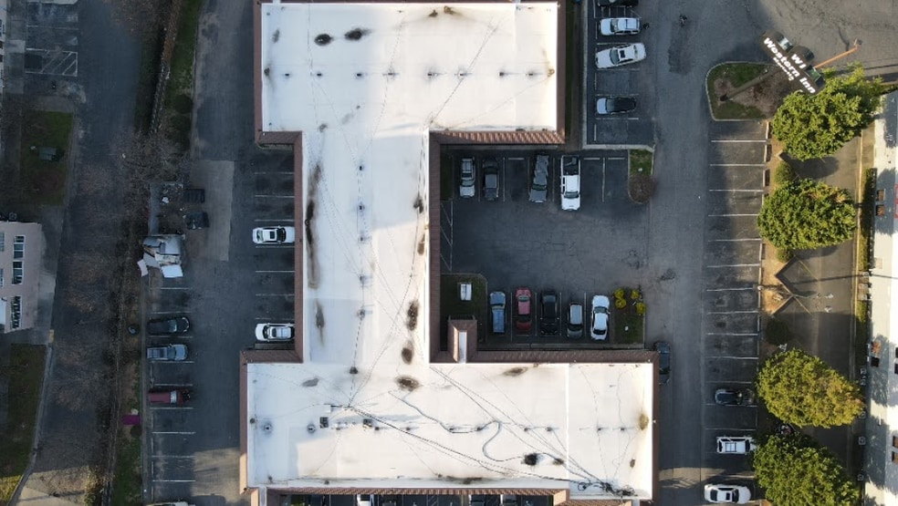 More Photos Of 2682 Windy Hill Rd, Marietta Hotel For Sale