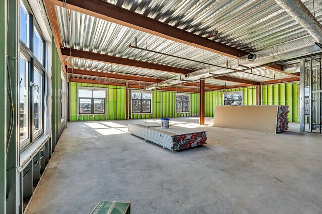 More Photos Of 374 Green St, Woodbridge Coworking Space